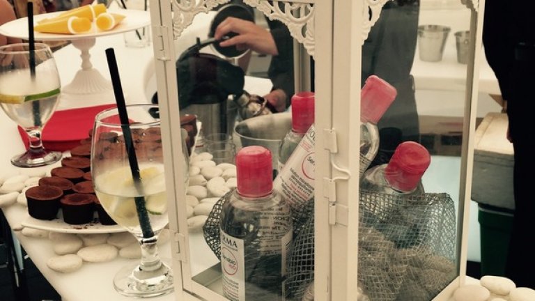 И специален тестер бар, за да изпробвате новата серия слънцезащитни продукти
