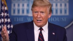 Според закона не, но това не му пречи да коментира подобни намерения