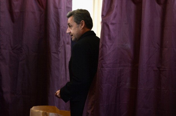 Промяната е грешката на Саркози, която "завръщащи се", включително и Борисов, не допускат. Когато се завръщаш през няколко години, публиката не очаква да си "изцяло нов".