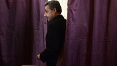Никола Саркози, който загуби президентския пост от Франсоа Оланд през 2012 г., се надява на "завръщане" на вота през 2017-та
