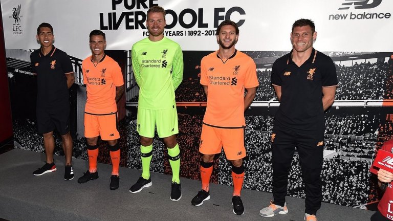 Ливърпул показа оранжев трети екип