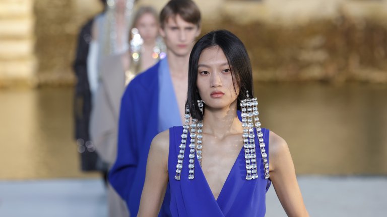 От ярки цветове до овърсайз