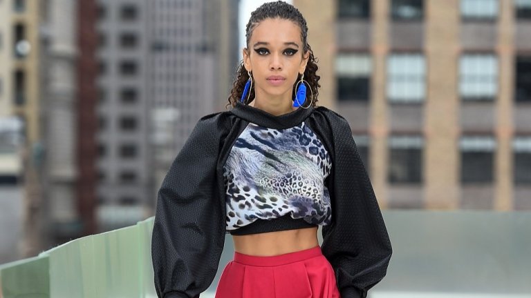 Буфан ръкавите се връщат 
"Те са тук, за да останат тази зима... и са по-големи от всякога", пише Cosmopolitan в своя преглед на зимните трендове. На модните подиуми ги видяхме във всякакви вариации от цветове, материи и стилове. Да, дори в спортно-елегантни дънкови тоалети, съчетани с кецове, буфан ръкавите ще владeят сезона.