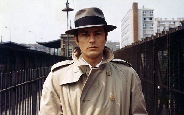 "Самураят" (Le Samourai) - 1961Париж, Ален Делон и ново френско кино: "Самураят" е криминален шедьовър на Жан Пиер Мелвил. Далече от американските епоси за добрите и лошите, това е филм, предназначен основно за ценители