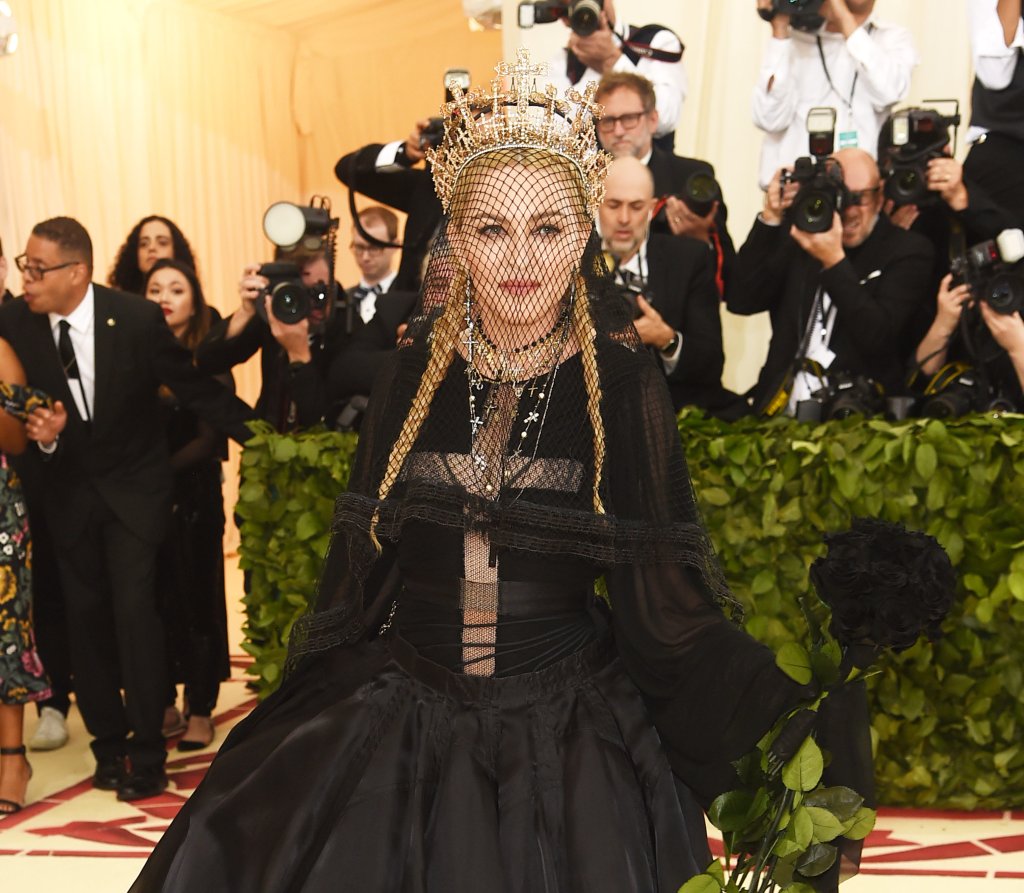 Мадона във филма \"Четири стаи\"