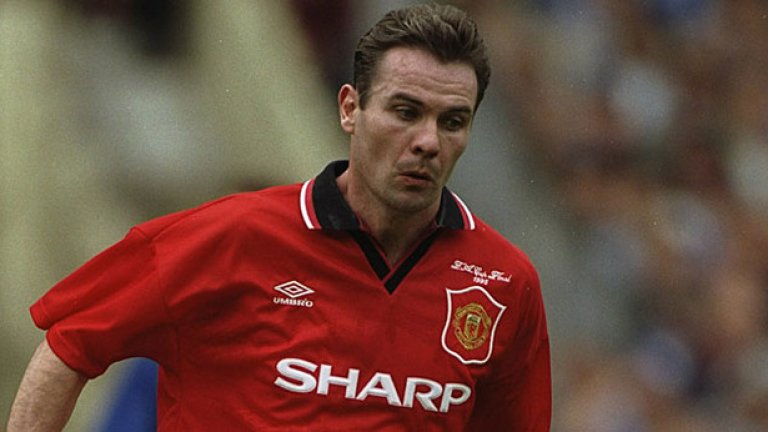 Брайън Маклеър
Пристигането на Кантона през ноември 1992 г. според мнозина е повратната точка в историята, но приносът на Маклеър през последвалия първи сезон на французина също е невероятен. Отбеляза много важни попадения, които помогнаха за първото място. Прекара близо 10 години като директор на академията на Юнайтед, какъвто беше до 2015 г.