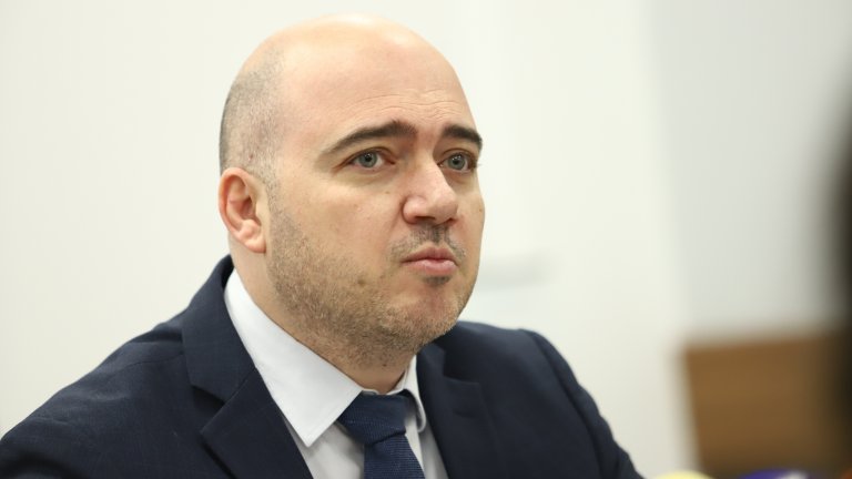 Това лято страната ни се готви да посрещне 4,7 млн. туристи, посочва служебният министър на туризма