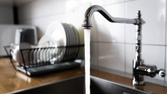 Цената на водата в Бургас поскъпва с 60%
