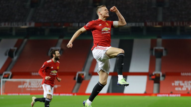 Мактоминей отново блести за Юнайтед, Арсенал трябваше да играе продължения