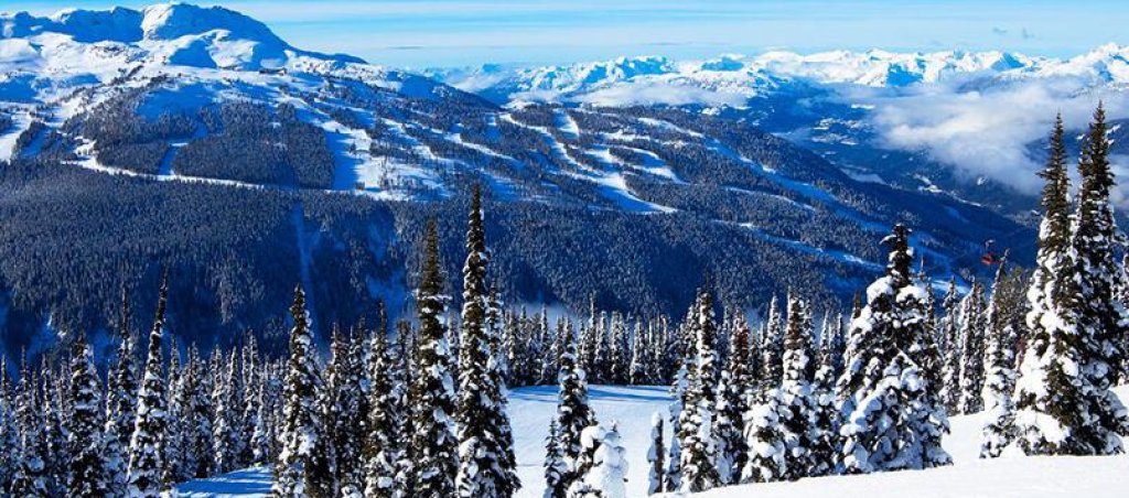 Уислър ( Whistler) е разположен в сърцето на провинция Британска Колумбия
