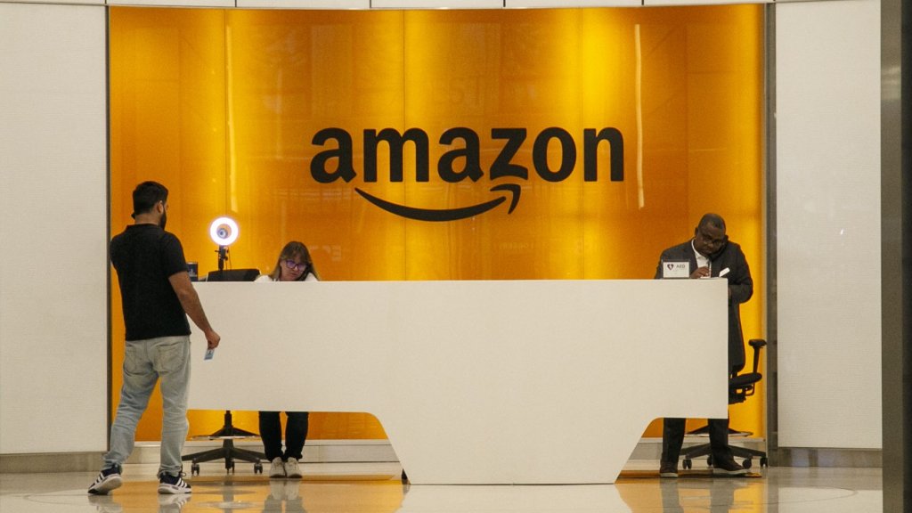 Q - как Amazon смята да отговори на ChatGPT - Webcafe.bg