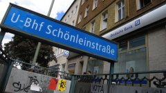 Нападението се случва на станция Шьонлайнщрасе в Берлин
