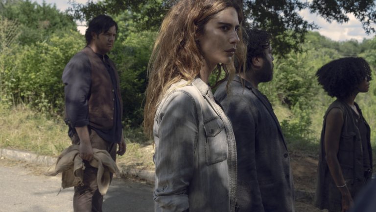 Тя влиза в ролята на Магна в последния сезон на шоуто.