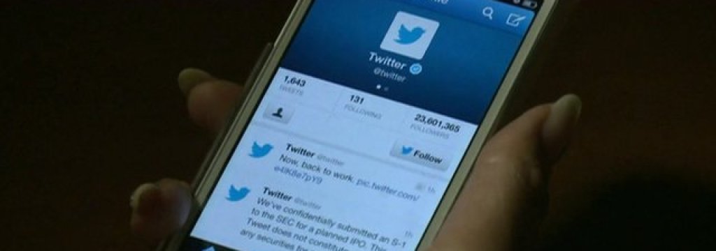 _69824160_69824159twitter