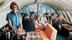 70-те години на 20 век са златна ера за въздухоплаването. Сравнен със сега, полетът в самолет някога е наподобявал безкрайно парти...