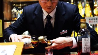 140324171441-japan-whiskey-nikka-bar-story-top