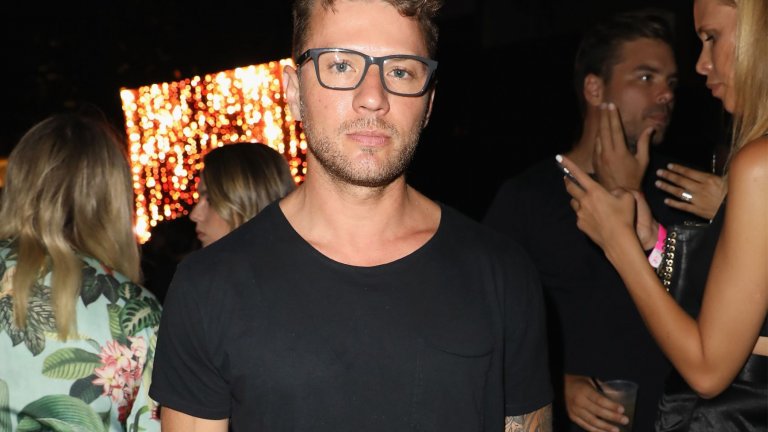 В личен план Филипи имаше редица проблеми. Ожени се за партньорката си от "Секс игри" Рийз Уидърспун през 1999 г., но 7 години по-късно се разведоха. Проблемна се оказа и връзката му със студентка по право, която след няколкогодишни отношения подаде оплакване срещу него за тормоз чрез смс-и. Друга негова бивша приятелка заведе дело срещу него с обвинението, че той предполагаемо я е удрял, ритал и блъскал по стълби... В общи линии, няма славата на "мъж мечта".