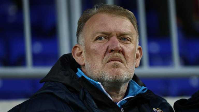 Просинечки поема екзотичен отбор