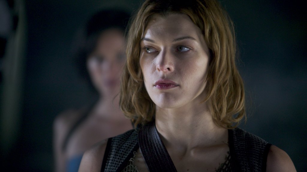 5. \"Resident Evil: Apocalypse\"