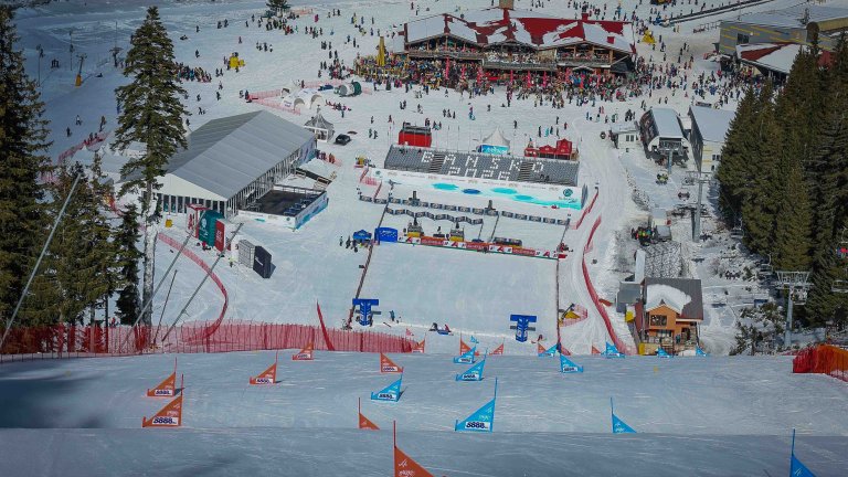 В Банско откриха с парад Световната купа по алпийски сноуборд