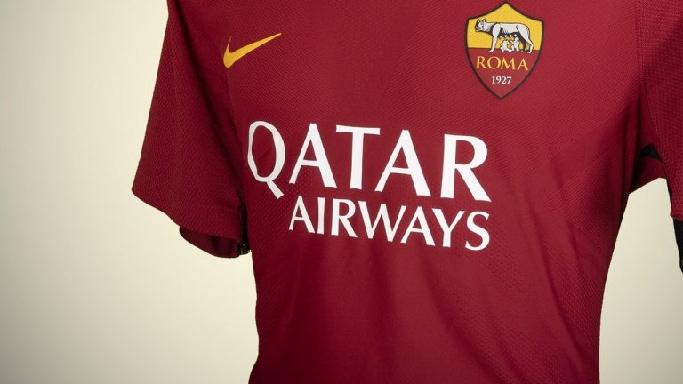 Qatar Airways пък е едва седмият спонсор, който се появява на екипите на „вълците“ в 90-годишната история на клуба, и първият от 2012-а насам