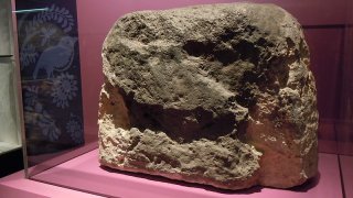 800px-The_London_Stone