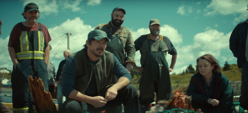 „Below“: Джош Хартнет се изправя срещу морско чудовище в новия хит на Netflix