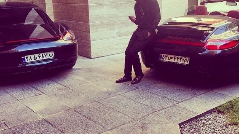 Има хора, които имат толкова автомобили, че не знаят къде да ги паркират