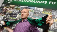 Иван Иванов подписа с Панатинайкос до лятото на 2019 година