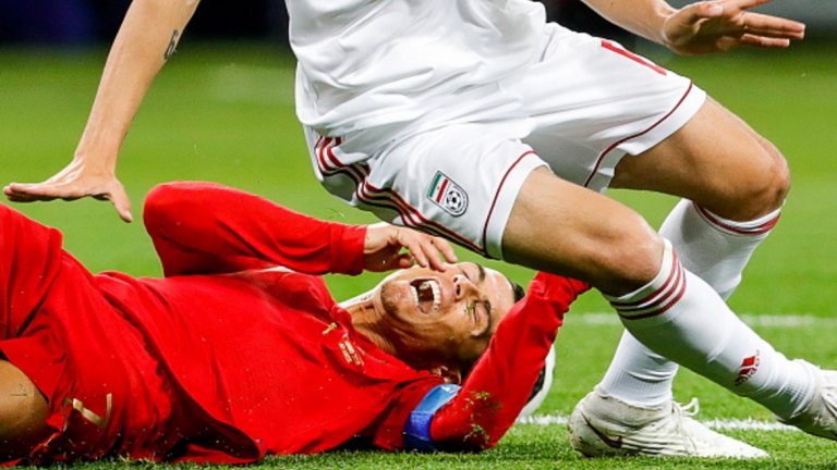 Роналдо отново си спечели дузпа. Но не само я изпусна, но май-май въобще я нямаше...