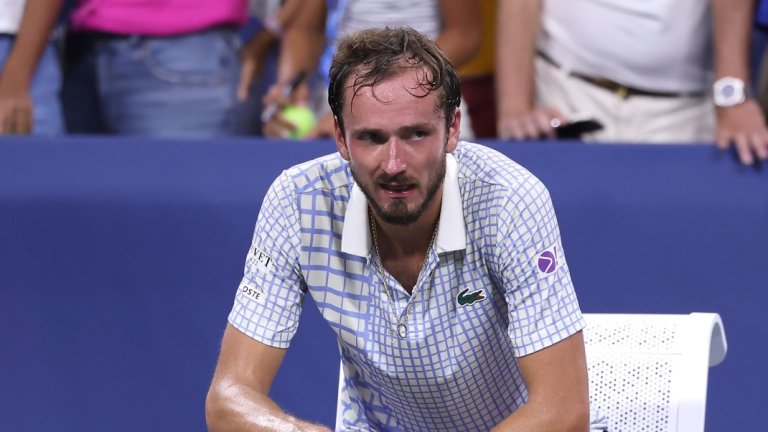 Определиха санкцията на Медведев за безобразията му на US Open (видео)