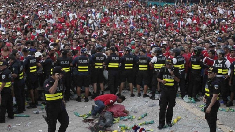 Брутални сцени на насилие след отпадането на Коста Рика