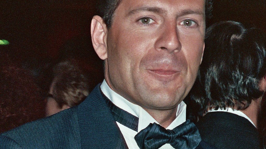 Bruce_Willis_1989