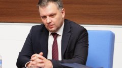 "Притеснителни" проверки в Агенцията по вписванията: 60% от щата е незает