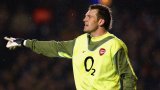 Резервният вратар на Арсенал през легендарния сезон 2003/04 става популярен с куриозна случка в Белгия, за да спечели доверието на Венгер