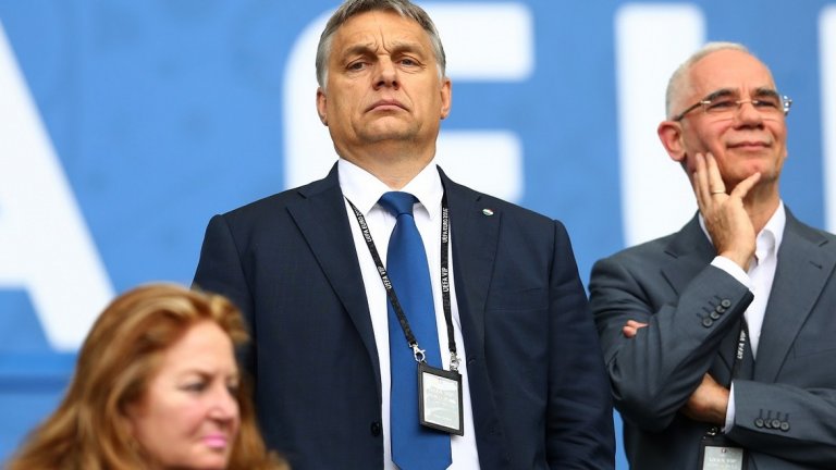 Опозицията в Унгария заподозря Орбан в корупция, заради това, че е пътувал с луксозен частен самолет, за да гледа футболни мачове. Една от дестинациите? България.