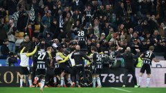 Наполи не успя да се възползва от издънката на Милан