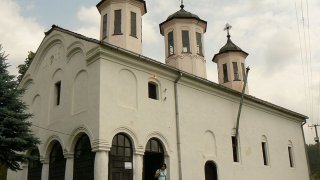 800px-Bosilegrad-church-01