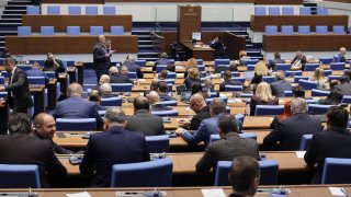 Заседанието днес се провали заради липса на кворум