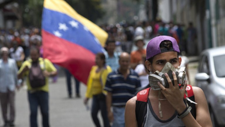 Венецуелците са гневни, средно на ден в страната има 17 протеста