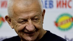 "Переа ще поеме към Левски"