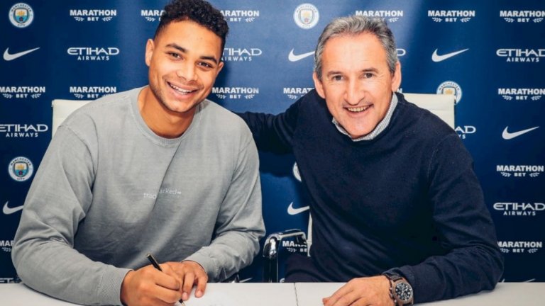 Зак Стефън е играч на Манчестър Сити