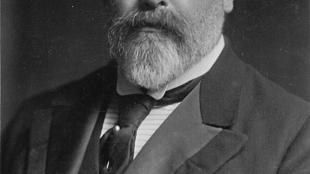 659px-King-Edward-VII_(cropped)