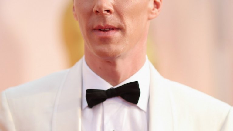 Отвлеченият Бенедикт Къмбърбач
Актьорът от "Шерлок" (и много холивудски продукции след това) има един много неприятен спомен от ЮАР. През 2005-а Къмбърбач, актрисата Денис Блек и техен приятел се придвижват из страната, когато пукат гума. Заобиколени са от банда крадци, които ги проверяват за оръжия и пари. В крайна сметка вкарват актьора в багажника на друга кола. Къмбърбач успява да се спаси с говорене – убеждава ги, че му е прилошало в багажника и ако умре, те ще имат мъртъв англичанин в колата си, а това е проблем.