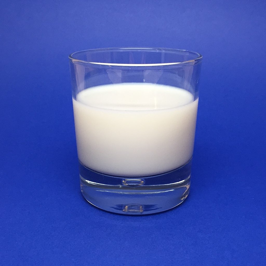 1021px-Glass_of_Milk_(33657535532)