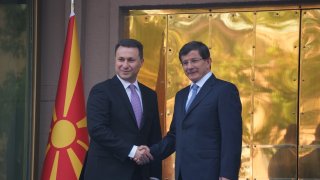 davutoglu-makedonya-basbakani-ni-resmi-torenl-6494328_o