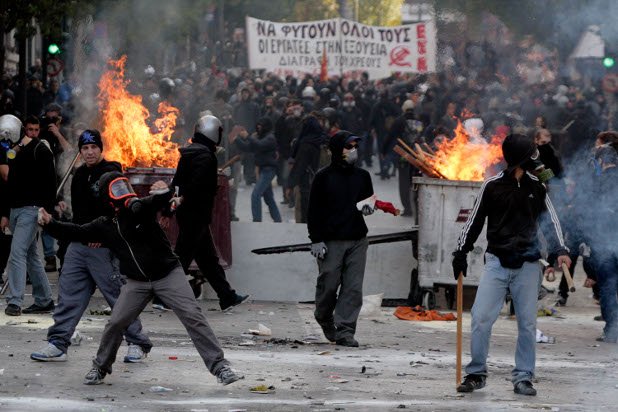 Как стачкуват гърците (фотогалерия)