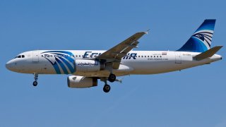 SU-GBA-EgyptAir-Airbus-A320-200_PlanespottersNet_228059