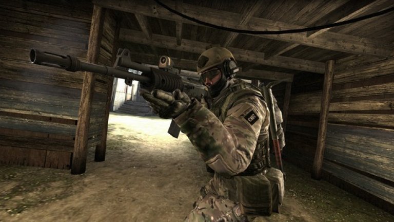 Counter-Strike: Global Offensive

Известността на Counter-Strike далеч надминава границите на гейминг-общността поради факта, че често попада в дебатите за вредите от игрите с реалистични образи на насилие. 

Отборите в тактическата онлайн-игра трябва да изпълняват различни мисии, като приемат ролите на терористи или на командоси от спецчастите. Най-популярната версия на играта е Counter-Strike: Global Offensive. 

Близо 11 хиляди зрители посетиха един от най-големите турнири по Counter-Strike, който се проведе в Кьолн през 2015 г., като онлайн-аудиторията на финала между EnVyUs и fnatic достигна близо 1,3 милиона души през Twitch. 