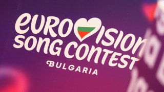 Изискванията са много и доста сложни за постигане, а претендентите за домакинство в момента са четири